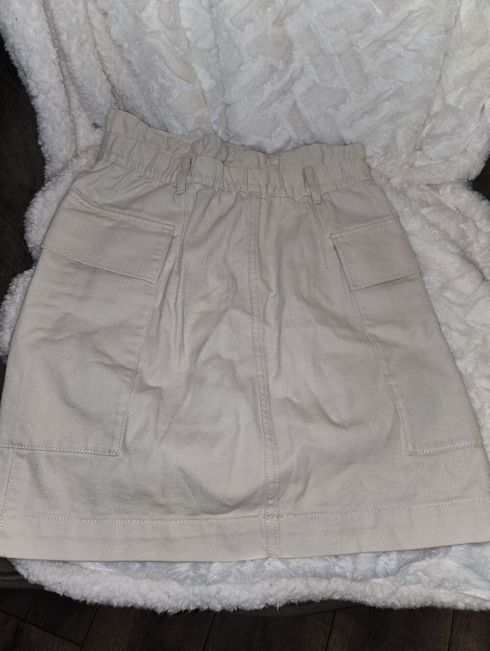 H&M Cream Utility Pocket Skirt